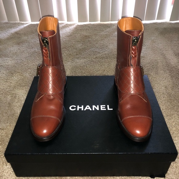 New women’s Chanel Ankle riding boots - Picture 1 of 6